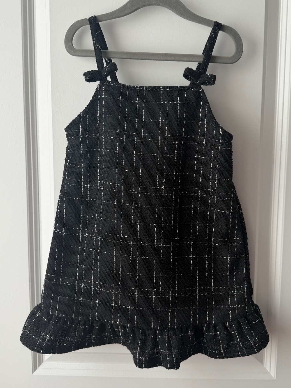 H&M Girls Black Tweed Bow Strap Dress – Size 4T
